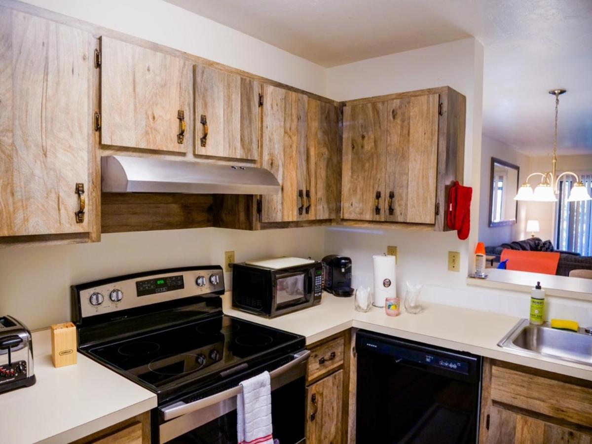 Spacious Townhome Ocala, Central Location, Newly Renovated, Pets Welcome Екстер'єр фото